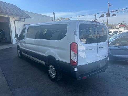 Used 2023 Ford Transit 350 XLT image 5