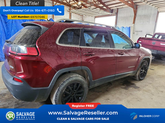 Used 2019 Jeep Cherokee Latitude Plus AWD/4WD image 4