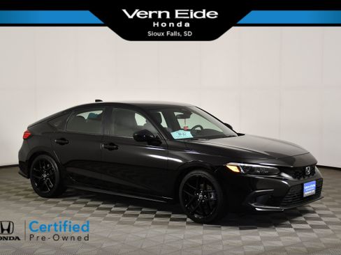 Used 2024 Honda Civic Sport image 1