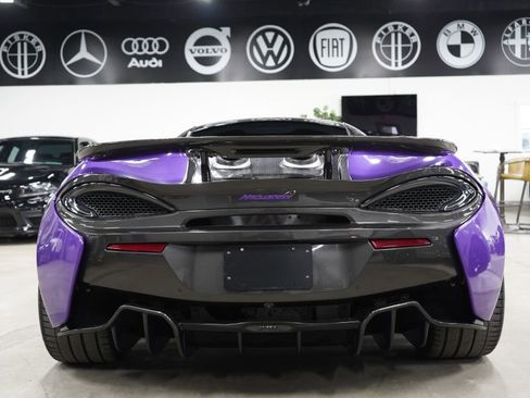 Used 2017 McLaren 570S Coupe RWD image 4