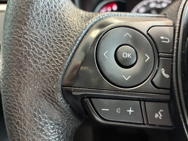 Used 2025 Toyota RAV4 LE FWD image 20