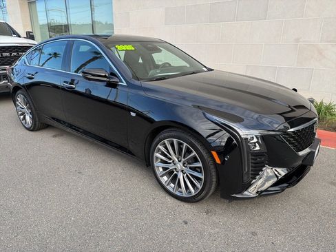 Used 2025 Cadillac CT5 Premium Luxury image 9