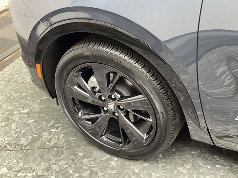 Used 2026 Buick Envision Sport Touring AWD/4WD image 35