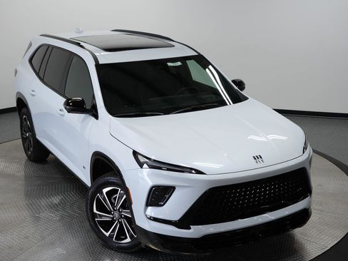 New 2026 Buick Enclave Sport Touring w/ Power Package image 45