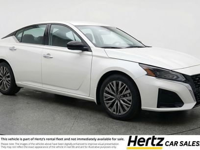 Used 2025 Nissan Altima 2.5 SV