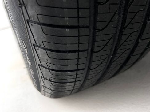 Certified 2022 BMW 740i xDrive w/ M Sport Package image 30