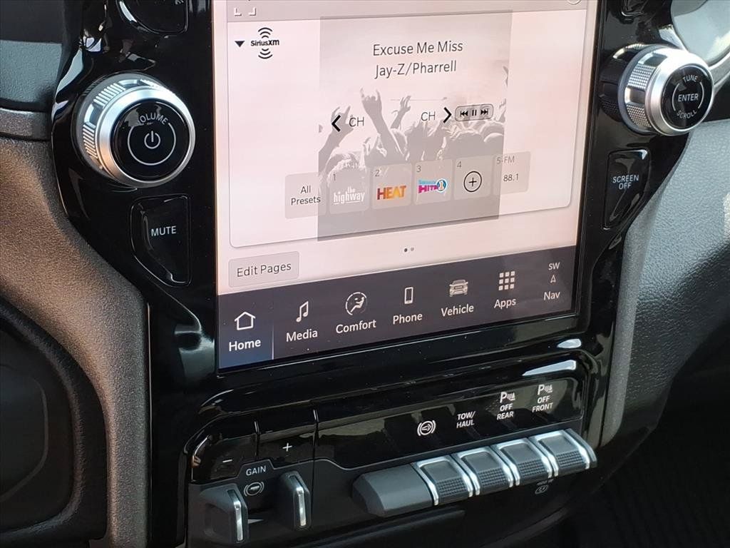 New 2026 RAM 2500 Tradesman AWD/4WD image 30