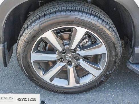 Used 2024 Honda Pilot Elite image 8