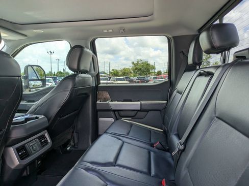 Used 2024 Ford F250 Lariat w/ Lariat Ultimate Package AWD/4WD image 11