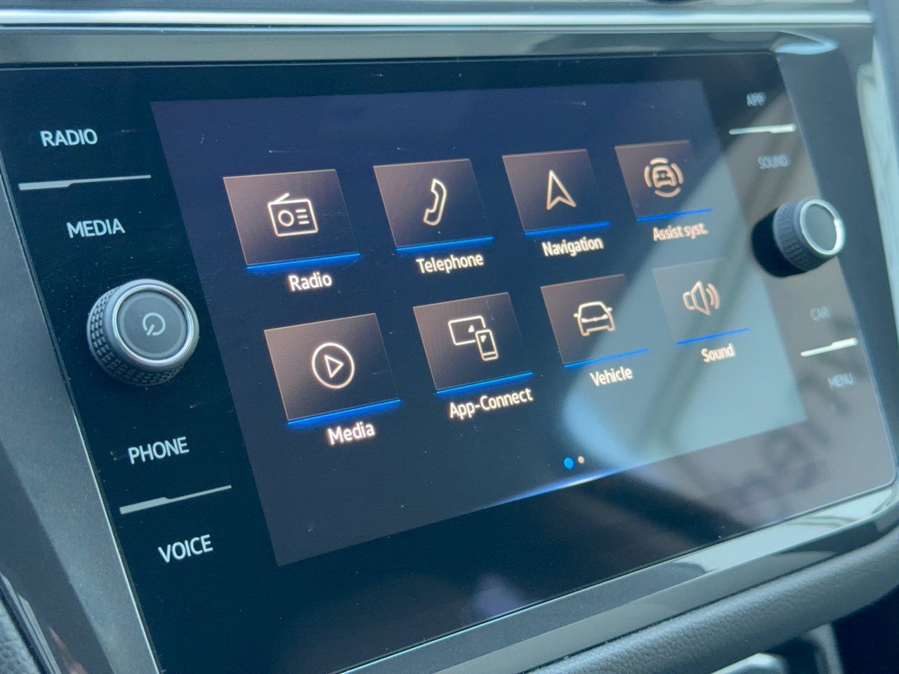 Certified 2024 Volkswagen Tiguan S AWD/4WD image 23
