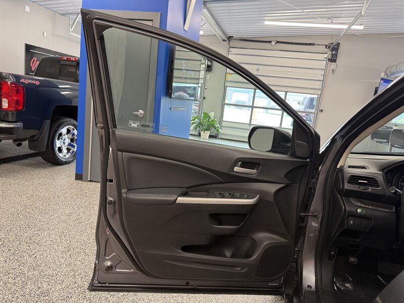 Used 2012 Honda CR-V EX-L image 31