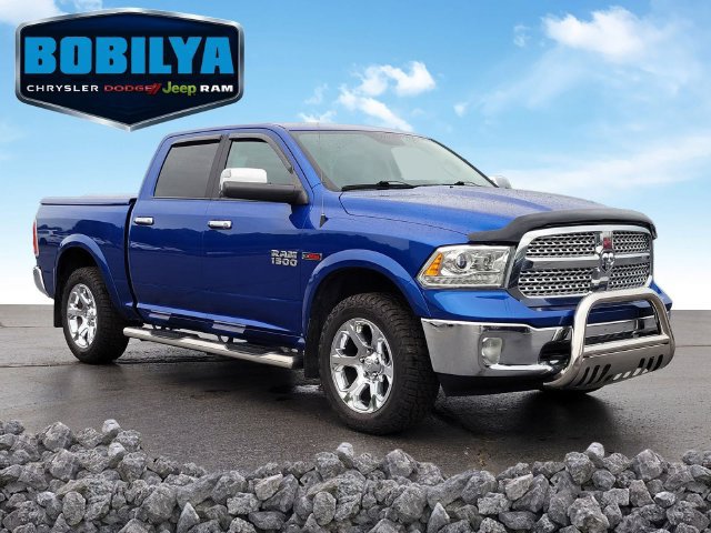 Used 2018 RAM 1500 Laramie AWD/4WD image 2