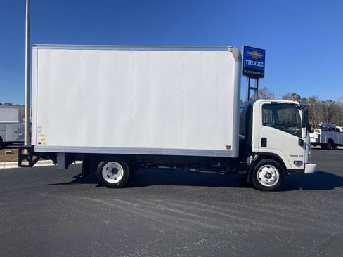 New 2025 Chevrolet Low Cab Forward 5500HG RWD image 3