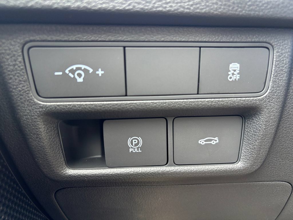New 2026 Hyundai Sonata SEL FWD image 3