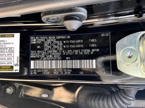 Used 2023 Lexus GX 460 Premium AWD/4WD image 33