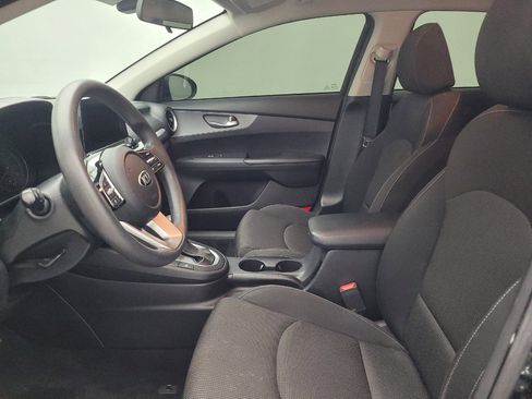 Used 2021 Kia Forte LXS FWD image 17