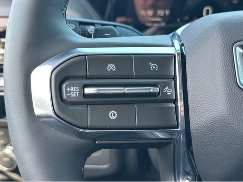 New 2026 GMC Yukon Denali w/ Sun & Power Step Package image 29