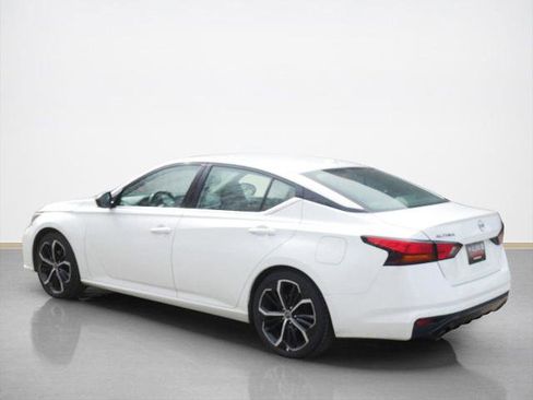 Certified 2023 Nissan Altima 2.5 SR FWD image 5