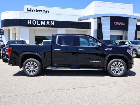 New 2026 GMC Sierra 1500 Denali AWD/4WD image 2