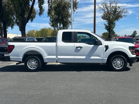 Used 2024 Ford F150 XL RWD image 4