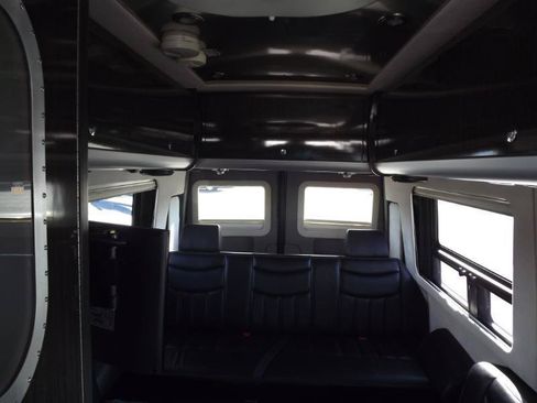 Used 2014 Mercedes-Benz Sprinter 3500 image 38