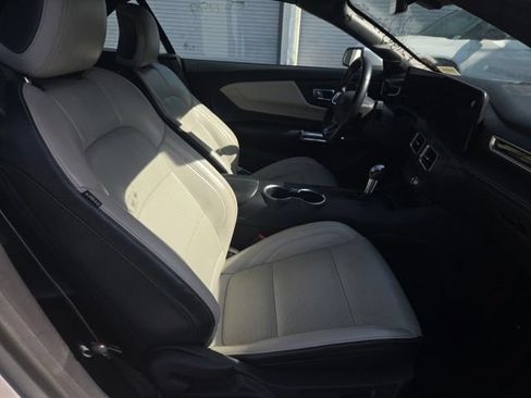 Used 2024 Ford Mustang Premium RWD image 8