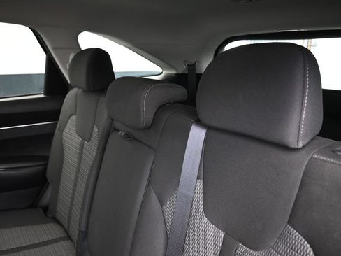 Used 2022 Kia Sorento LX FWD image 12