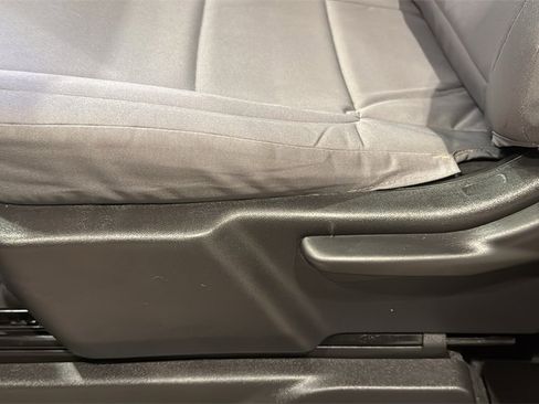 Used 2024 GMC Sierra 2500 Pro w/ Convenience Package image 17