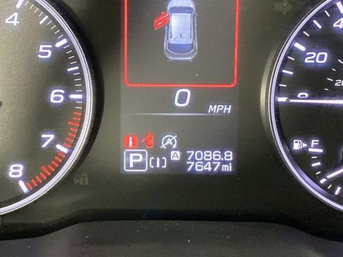 Used 2024 Subaru Crosstrek 2.0i Premium image 18