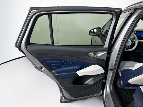 Used 2023 Volkswagen ID.4 Pro S image 26