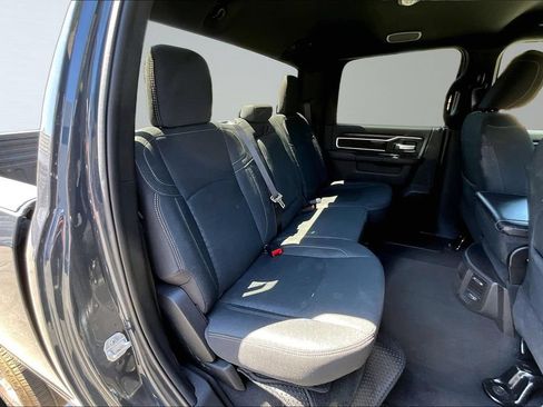 Certified 2025 RAM 2500 Big Horn AWD/4WD image 18
