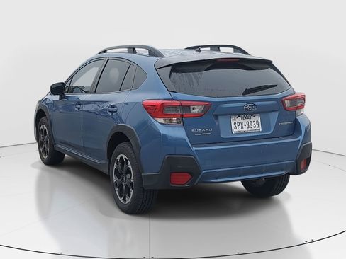 Certified 2023 Subaru Crosstrek 2.0i image 5