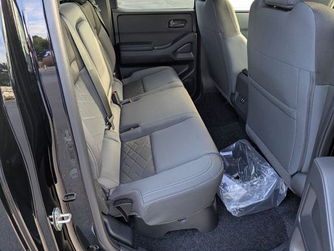 New 2026 Nissan Frontier SV w/ Tow Package image 28