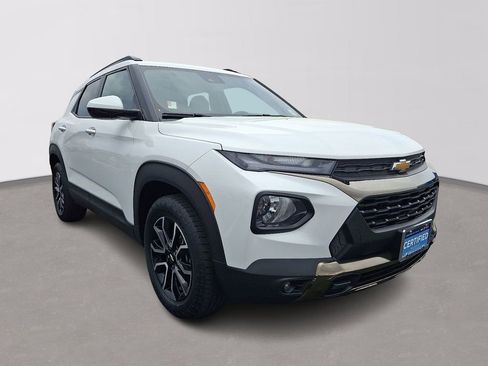 Certified 2023 Chevrolet TrailBlazer ACTIV image 3