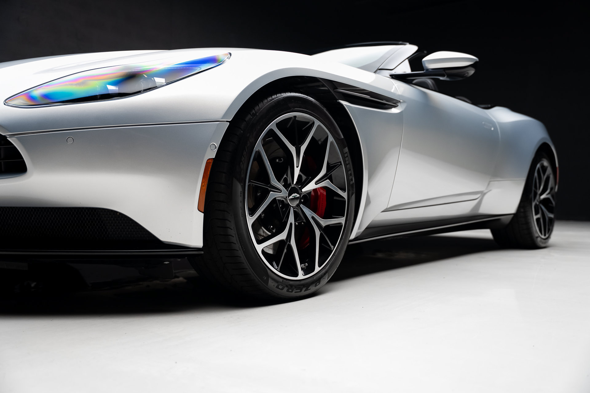 Used 2019 Aston Martin DB11 Volante RWD image 80