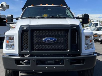 Used 2023 Ford F750 2WD Crew Cab Super Duty