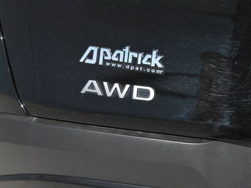 Certified 2025 Nissan Murano SV image 27