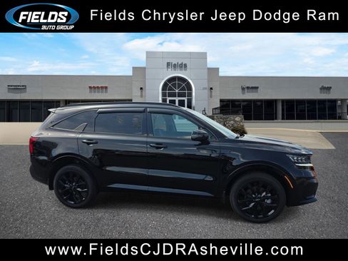 Used 2023 Kia Sorento SX image 1