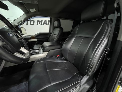 Used 2019 Ford F150 Lariat image 13