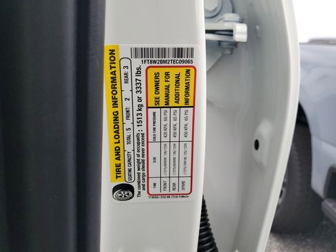 New 2026 Ford F250 Lariat w/ Lariat Premium Package image 22