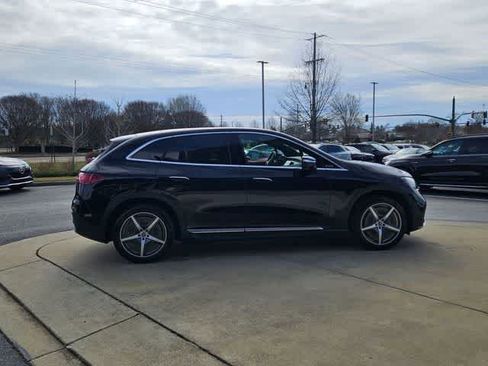 Used 2023 Mercedes-Benz EQE 500 4MATIC SUV w/ Pinnacle Trim Package image 10