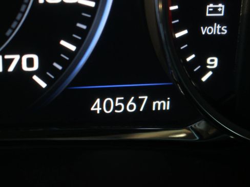 Used 2022 GMC Acadia AT4 w/ Technology Package image 23