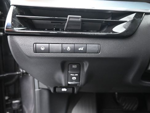 New 2025 Nissan Murano SL image 9