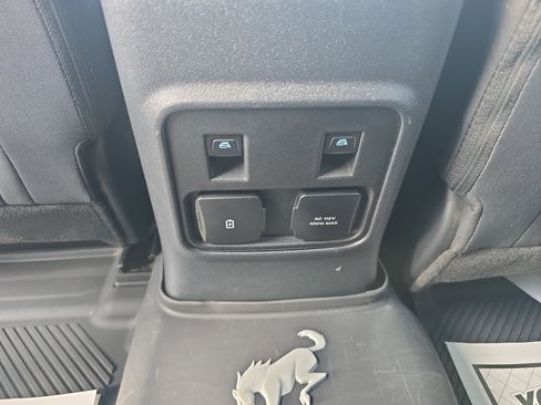 Used 2023 Ford Bronco Big Bend image 19