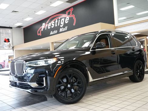 Used 2019 BMW X7 xDrive50i w/ Premium Package AWD/4WD image 24