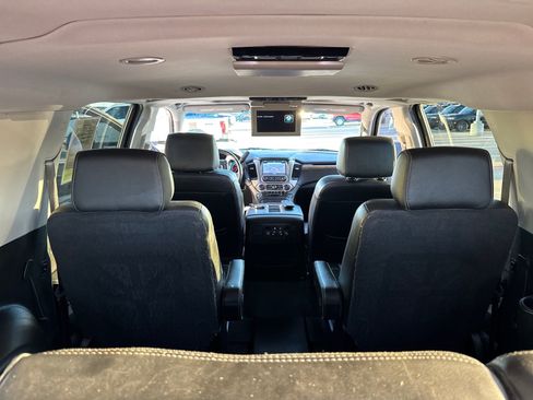 Used 2020 GMC Yukon XL Denali w/ Open Road Package image 34