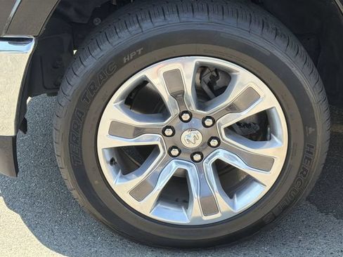Used 2023 RAM 1500 Limited AWD/4WD image 16
