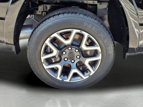 Used 2026 RAM 1500 Laramie AWD/4WD image 9