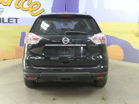 Used 2016 Nissan Rogue S FWD image 7