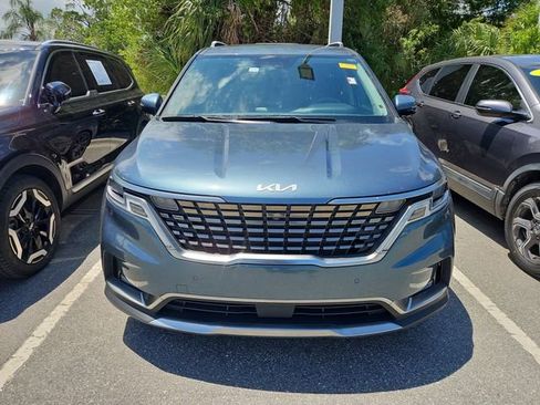 Used 2023 Kia Carnival SX Prestige FWD image 2